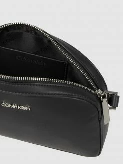 CK Calvin Klein Crossbody Bag In Leder-Optik - Schwarz 11 CK Calvin Klein Crossbody Bag In Leder-Optik - Schwarz -Gales-Shop 64r34jak7124uc27ago46jai8goj0i2k752jccai94p54d2e69748j9m7185achi71b4ocqj9t146h9j90o68chp6kr3ge9ic5im2p9kckom2ohp6sojadb16gr3ecphckrj0d0