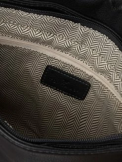 Tom Tailor Crossbody Bag In Leder-Optik - Schwarz -Gales-Shop 69458d2ea53kqjqc8h75aki69kojac2c911l2dad8l73gcqd917kolifal7k4l9o6l448iad99b4ggif74o34dhl6gqjie9lchhj8c1kc8ojge1j6tim6d1m6cs3ecph60pj6oo