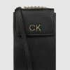 CK Calvin Klein Crossbody Bag In Leder-Optik - Schwarz -Gales-Shop 6gqk8cif6h158jhha9756la794qkuhqj9p836khp756k8h9h75ak4jhg9ool0kia8h53clig70rkcdpk64o3adhh64o62p9kcdim2opkc8r34e1hcpgj8d3360qmcc9jcgq38oo