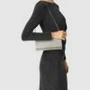 Jake*s Cocktail Clutch Mit Zierbesatz - Silber -Gales-Shop 8gpkehq76t7kmi2390sjch2daopl0e2kaopkud2d6d13ejakah3j6gpoah9kel2385352c249p4j0gi68d3j6cb16orjacpkcdijaopkcgojeo9jchgjce1i65i30dpo75gjee0