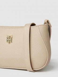 Tommy Hilfiger Umhängetasche Mit Label-Applikation Modell 'ELEMENT CROSSOVER' - Beige -Gales-Shop 8kql8iii6d652l2cal94kgqj8t948ea175b4gc1o89b4chqg656kslima534ei1j8t946d9i8h83ch2h8l3jge1hcgs3ao9ocli6aopk6sojgohlckr6ad34c9gjachoc8s68dg