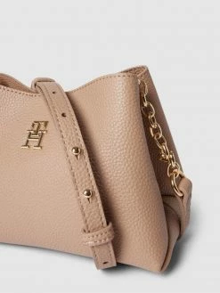 Tommy Hilfiger Handtasche Mit Label-Details - Taupe -Gales-Shop 8t64kji86l4j0kia9193cihla0pjcjqg6h24akhk9d6kega2713j6cia69a44iid9t8j8i2798r5ckhm60o3icj461hj8o9i6oo64p9kc9gm2o9j6go30chn71i62e326orm2e0