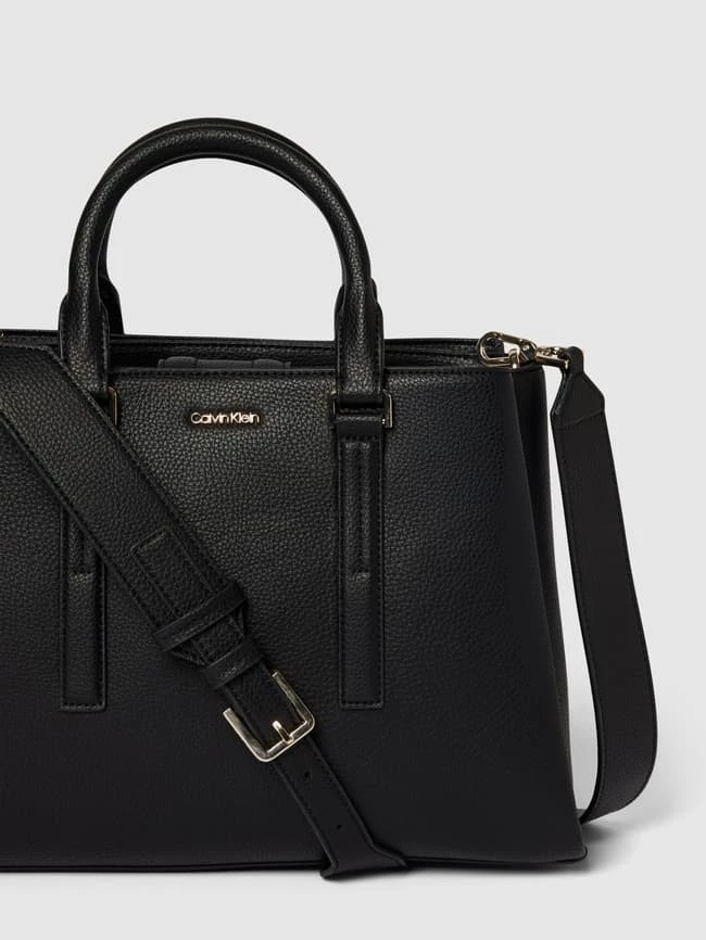 CK Calvin Klein Handtasche Mit Strukturmuster - Schwarz 3 CK Calvin Klein Handtasche Mit Strukturmuster - Schwarz – Bild 3