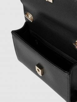 VALENTINO BAGS Umhängetasche Mit Label-Applikation Modell 'DIVINA' - Schwarz -Gales-Shop 9cs50ca960rj8ghlaha32gq985634cqk61634d2kacokak2k8h748lho6pa4qk9na1936dq2693k8jaf8p3m2d346tgjcp35chhmac9kccs32o9j6tgj0dr6cph32d9h71i6ce0