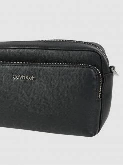 CK Calvin Klein Crossbody Bag Mit Logo-Muster - Schwarz -Gales-Shop 9kq58h1g6563eihg6d3kgi2a6so5cdqc8orj0hqda9b42dq99or4kkhm9opjci2570r50dii9h7jgh29al3j0opj6hj34cb4cpi3cc9k70sj4e9h74o3ecb464p3aopmc9hmao8