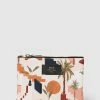 WOUF Kosmetiktasche Mit Allover-Muster Modell 'Eden' - Sand -Gales-Shop 9t654hhg64sl6ga684q56ca86t43ggah614kqjpiacs5cj2lal1kekhlal736dii6t24miib9954ckhm8co30e9o6somadr4chi3go9kccp68oj374r38p9o6oom6ohg6thm4oo