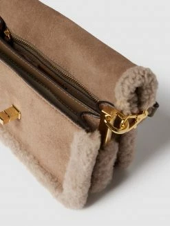 Lauren Ralph Lauren Umhängetasche Aus Echtem Wildleder Modell 'TAYLOR' - Taupe -Gales-Shop a14kijho8oskoj1j8krk8laka8qjikqb995kii2ma8r4sjhp84r4ija2918kklakal14gl266t34oe1n953j8d9l6sqj6oj1ccsj8e9k6hhm4o9n74s3iphj6cr34pj268pmcp0