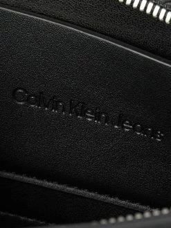 Calvin Klein Jeans Pochette In Leder-Optik - Schwarz -Gales-Shop al7ked1h996kuj1i9kpl8eab6la36i9l6so36iq3998koiig8t756h1n94pkgdqbah446gph6p34ckif853jgchi70o3aeb264smcc9kckpm2e9g6gpm4cr3c4rjcoj46coj4pg